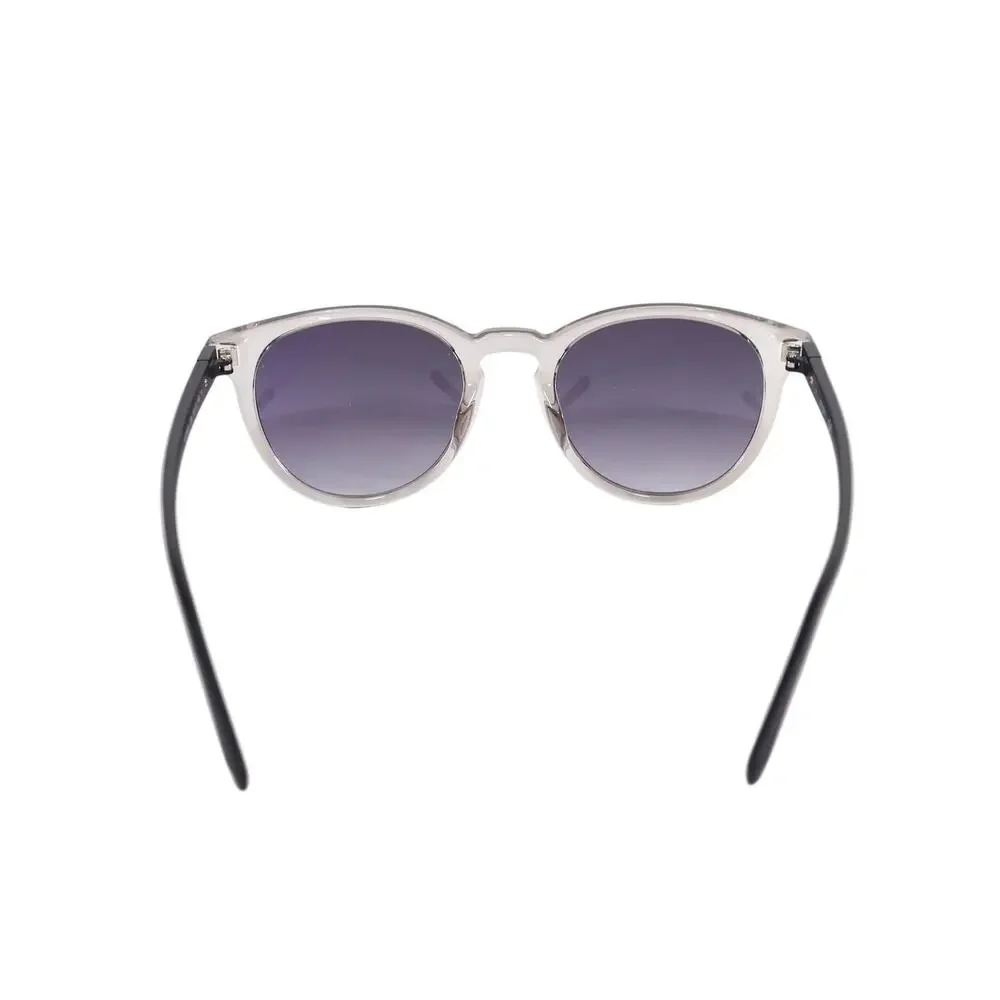 GUESS Round Sunglasses – Transparent Grey / Grey Gradient – Matte Black Arms–NWT
